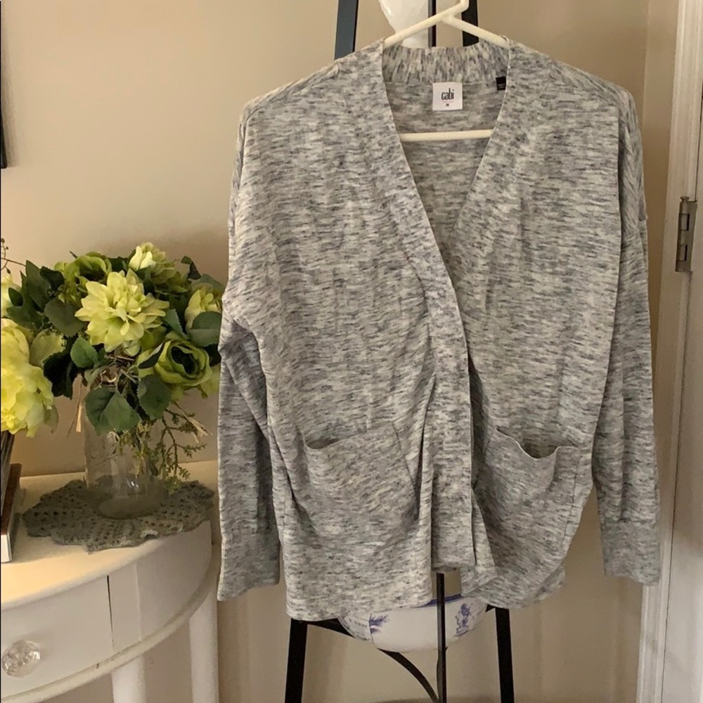 Cabi heather gray sweater